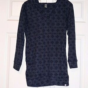 SOYBU, hoodie top, large, scrunch sides..